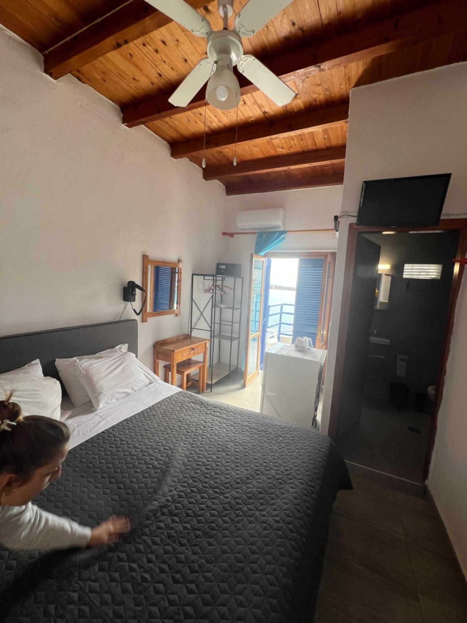 Scirocco Rooms Lutró Kültér fotó