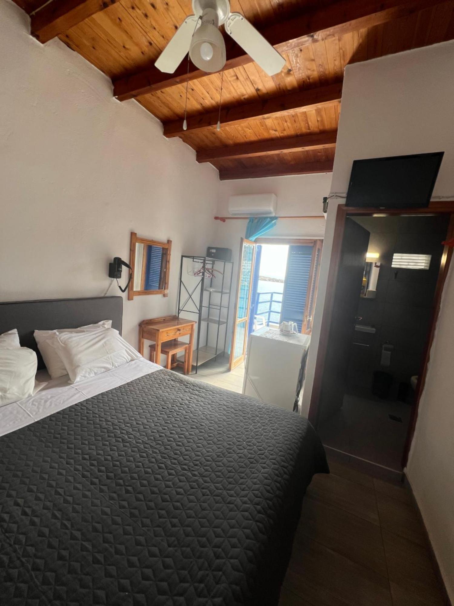 Scirocco Rooms Lutró Kültér fotó