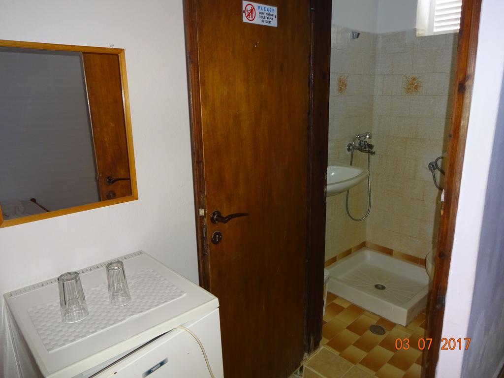 Scirocco Rooms Lutró Kültér fotó