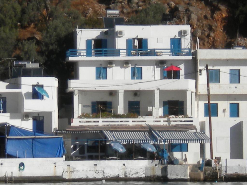 Scirocco Rooms Lutró Kültér fotó
